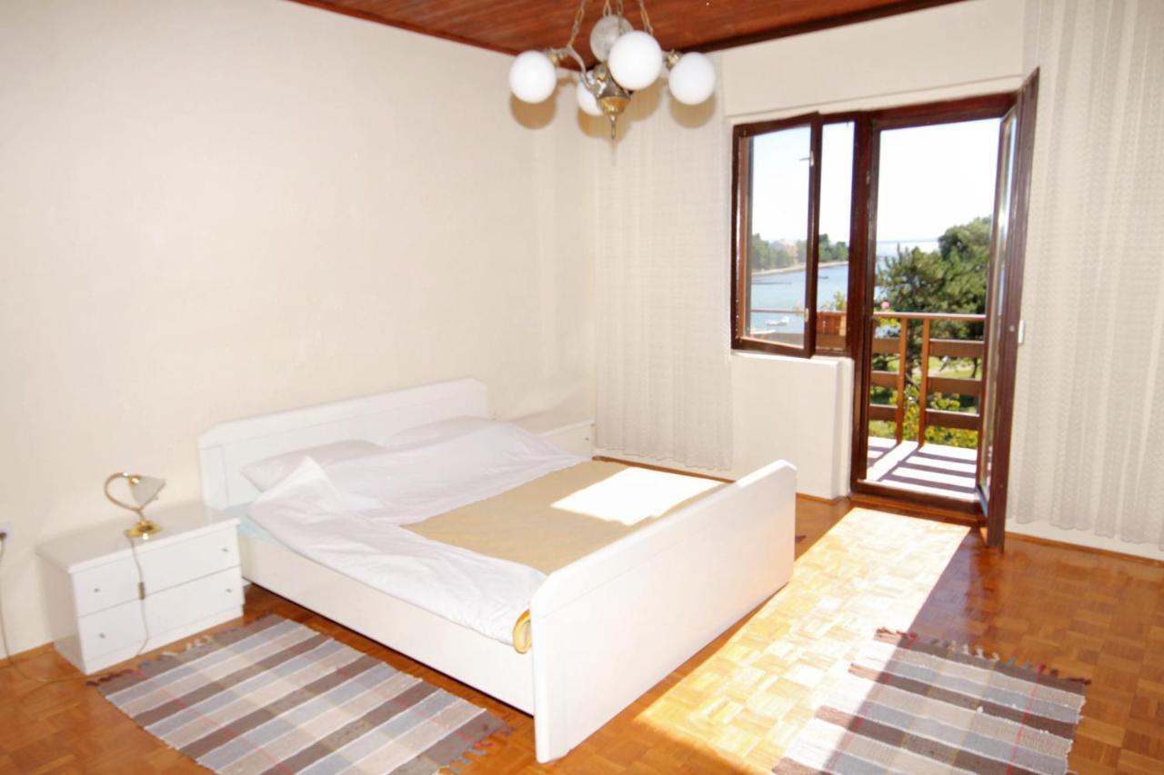 Apartments By The Sea Privlaka, Zadar - 666 Экстерьер фото